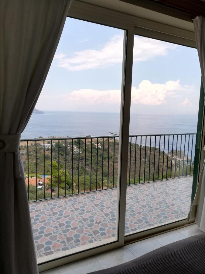 Il Normanno, Appartamento Con Panorama Mozzafiato Taormina Buitenkant foto