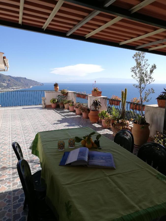 Il Normanno, Appartamento Con Panorama Mozzafiato Taormina Buitenkant foto